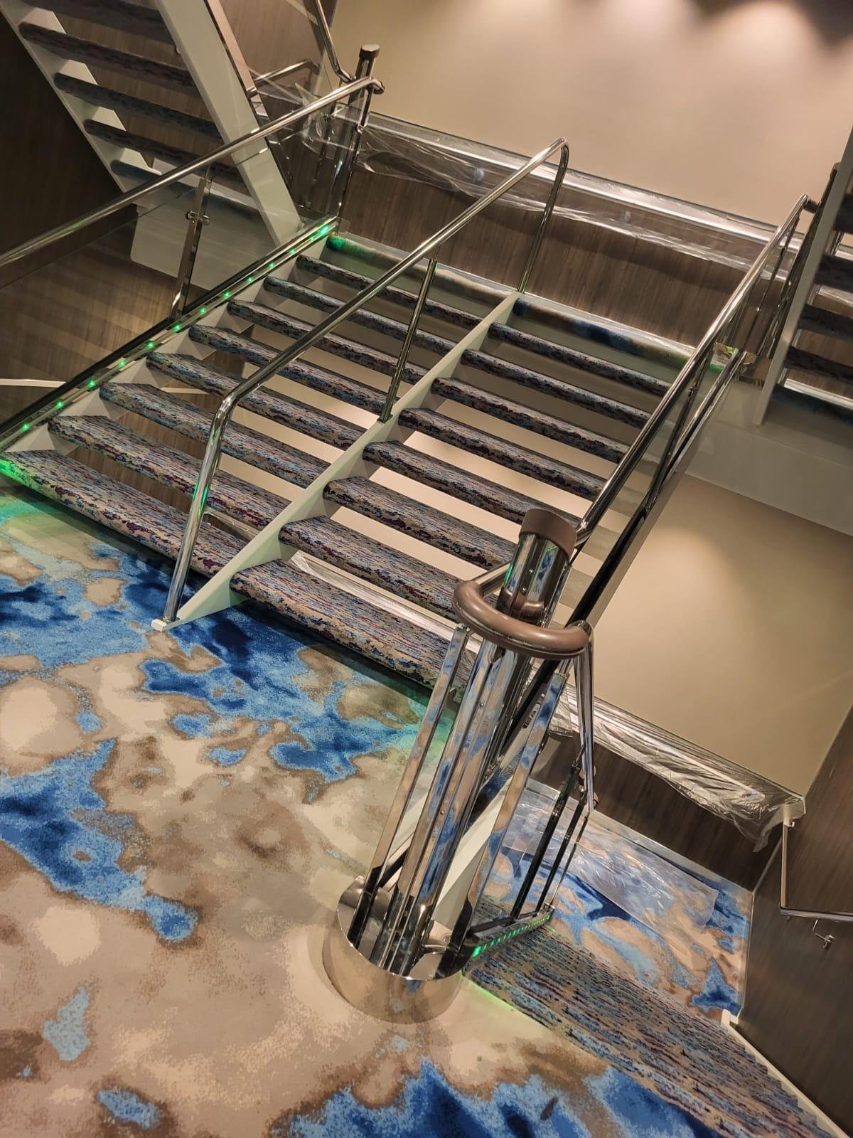 Luxury stairs & railings