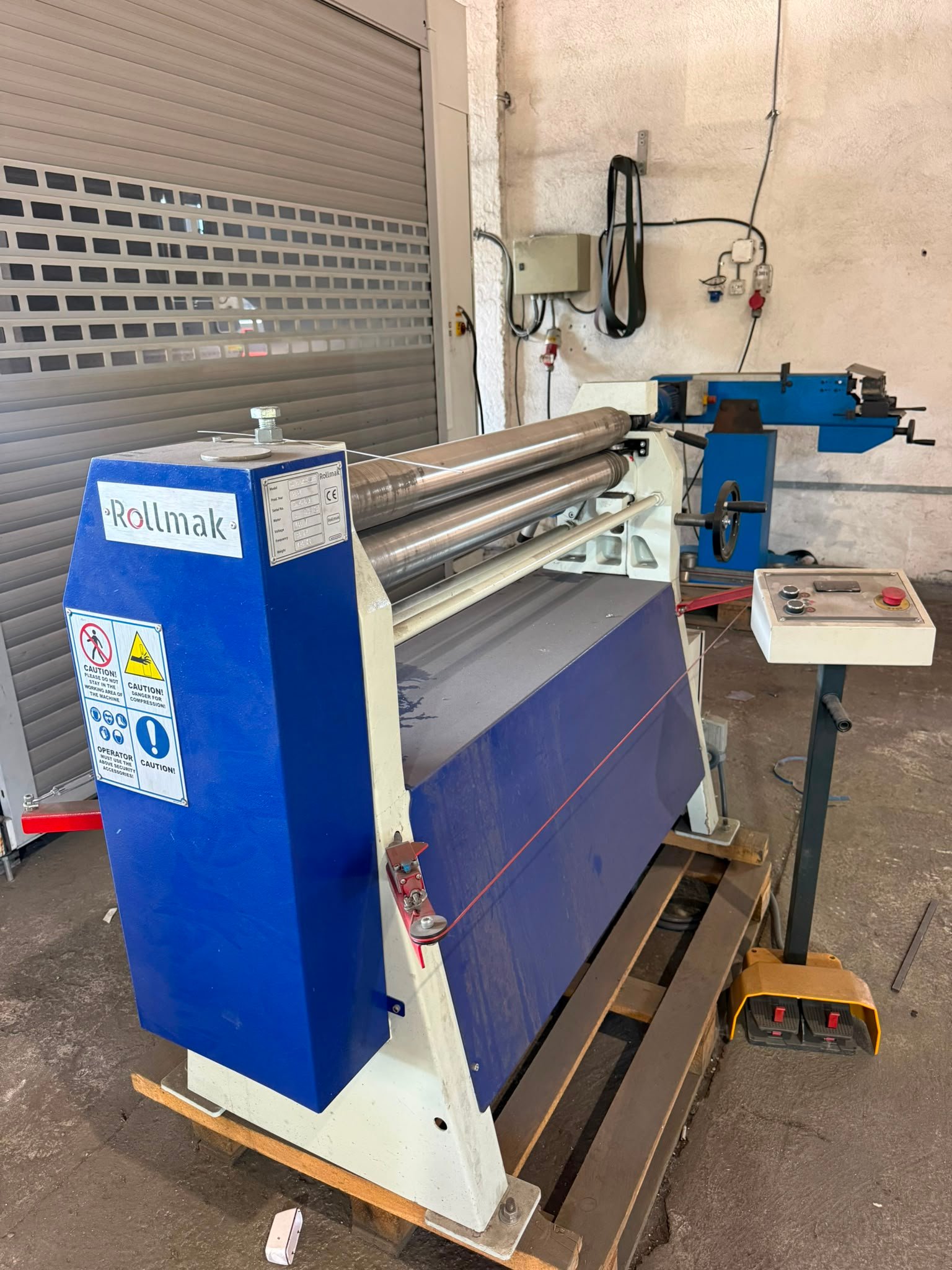 Sheet rolling 1000 x 4 mm